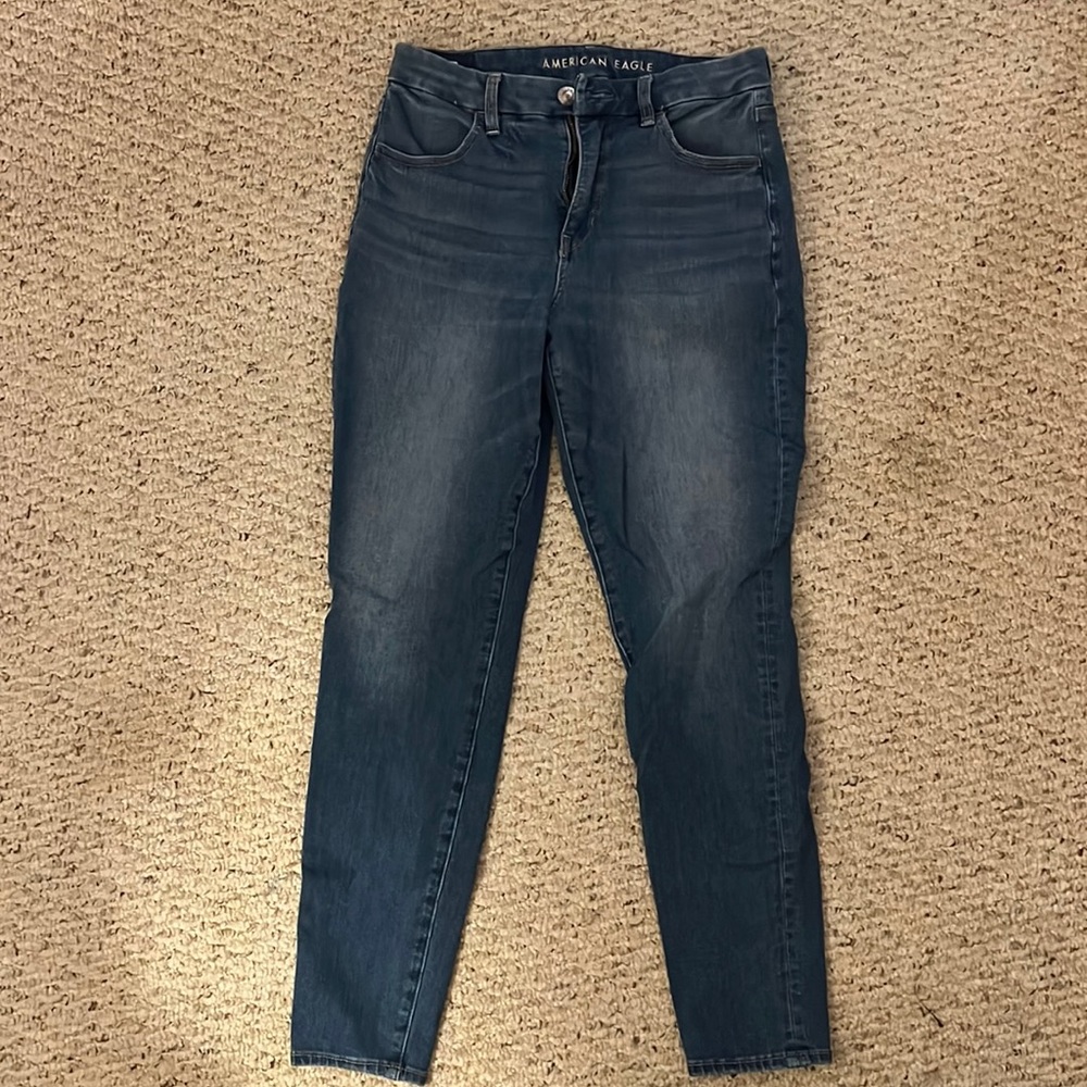 American Eagle “The Dream Jean” Size 8